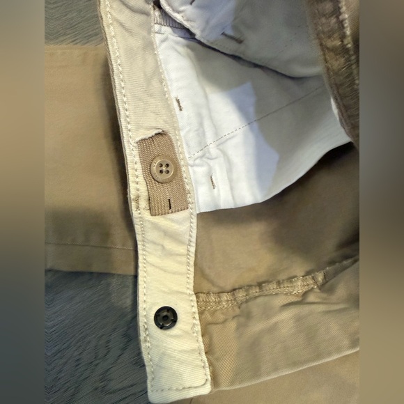 Gap Kids Khaki Tan Pants Size 8 NWT - Adjustable Waist - Picture 9 of 9